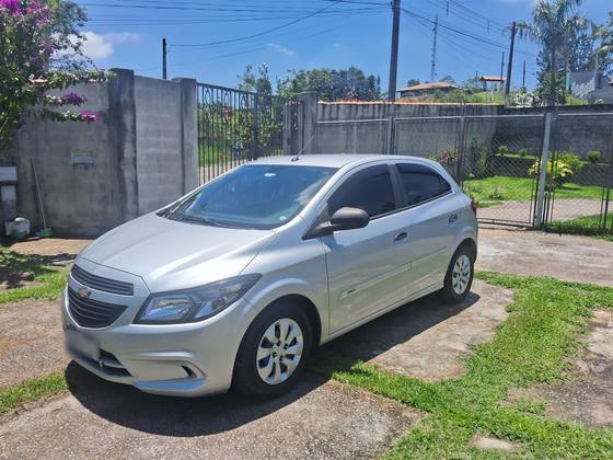 CHEVROLET ONIX 1.0 MPFI LT 8V FLEX 4P MANUAL